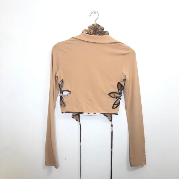 I AM GIA Renalee Floral Cutout Wrap Top Large Flare Pants Medium Set Tan - Picture 4 of 13